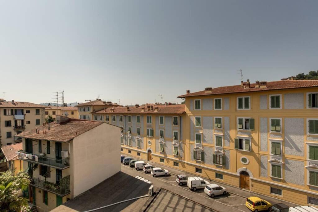 Sunny Top Floor In San Frediano Florença Exterior foto